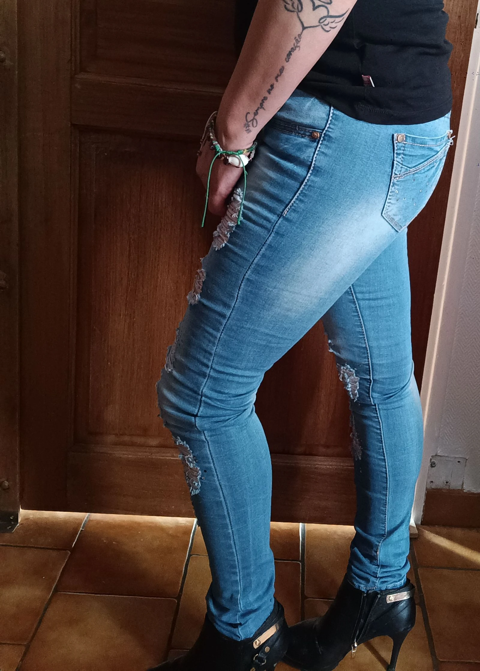 LD Style slim jeans with rhinestone holes - Size XS – photo 2